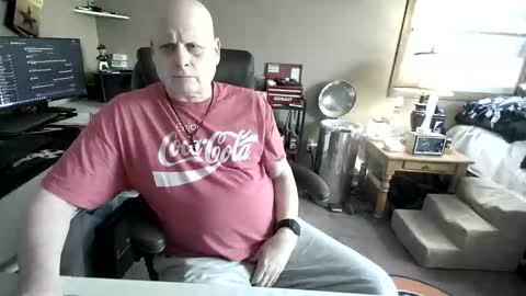 Snapshot of mrclean_55 chatting on 03/25/26, 07:09 MrClean55 online show from 03/25/26, 07:09