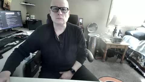 Snapshot of mrclean_55 chatting on 03/27/26, 03:56 MrClean55 online show from 03/27/26, 03:56