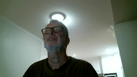 Snapshot of mrcreek1531 chatting on 06/16/26, 11:24 mrcreek1531 online show from 06/16/26, 11:24