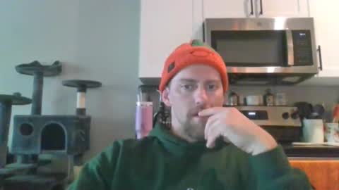 Snapshot of mrcumfixit chatting on 10/12/25, 03:11 mrcumfixit online show from 10/12/25, 03:11