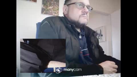 Snapshot of mrduplo1975 chatting on 02/17/26, 10:23 MrJohnsen1975 online show from 02/17/26, 10:23