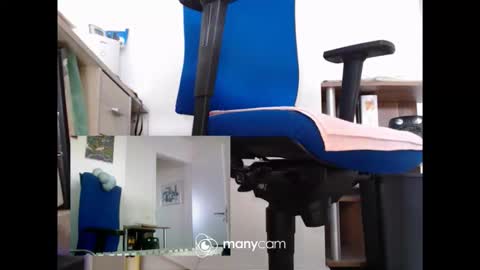 Snapshot of mrduplo1975 chatting on 02/27/26, 11:32 MrJohnsen1975 online show from 02/27/26, 11:32