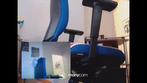 MrJohnsen1975 online show from 04/23/26, 06:43
