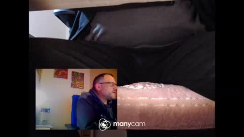 Snapshot of mrduplo1975 chatting on 06/16/26, 06:54 MrJohnsen1975 online show from 06/16/26, 06:54