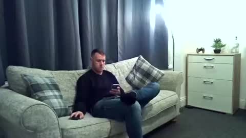 mrengland86566 online show from 09/23/25, 03:42