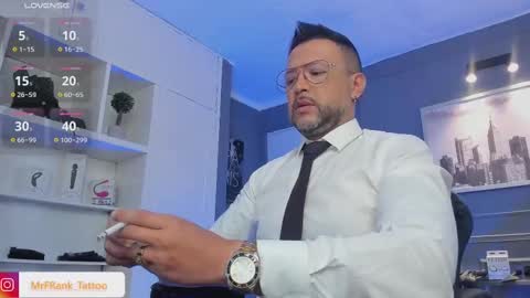 Snapshot of mrfrank_tattoo chatting on 03/06/25, 12:52 MrFrank. online show from 03/06/25, 12:52