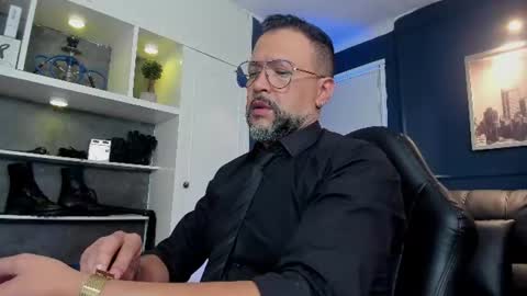 Snapshot of mrfrank_tattoo chatting on 06/22/26, 12:57 MrFrank. online show from 06/22/26, 12:57