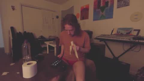 Ian online show from 04/07/26, 05:41