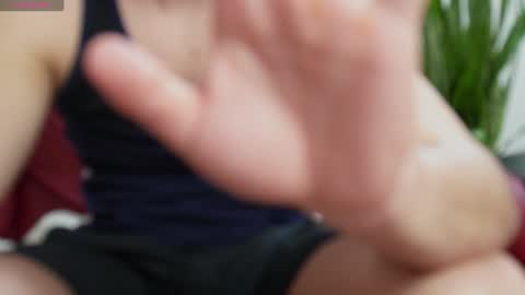 Snapshot of mrgreeneyes01 chatting on 01/05/25, 11:37 juan luis online show from 01/05/25, 11:37