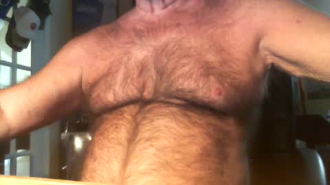 Snapshot of mrgspothitter4u chatting on 12/14/24, 01:16 MrGspotHitter4U online show from 12/14/24, 01:16