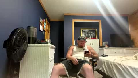 Snapshot of mrhandsome_1 chatting on 05/06/26, 06:24 mrhandsome_1 online show from 05/06/26, 06:24