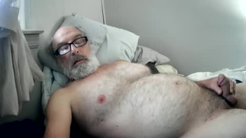 Snapshot of mrjames59 chatting on 12/21/24, 12:49 mrjames59 online show from 12/21/24, 12:49