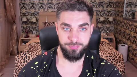 mrkarlhot99 online show from 01/12/25, 02:30