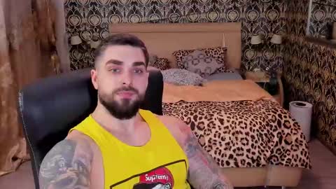 mrkarlhot99 online show from 02/19/25, 06:00