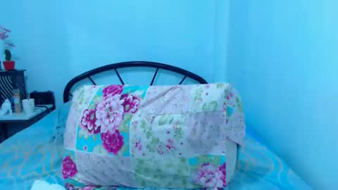 mrladybunnycock online show from 04/17/26, 02:03