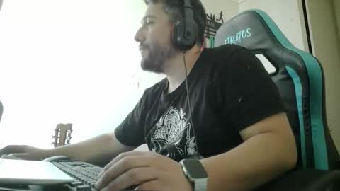 Snapshot of mrlilnice chatting on 01/16/26, 12:42 mrlilnice online show from 01/16/26, 12:42