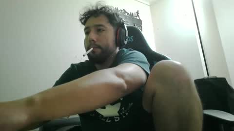 Snapshot of mrlilnice chatting on 04/04/26, 05:27 mrlilnice online show from 04/04/26, 05:27