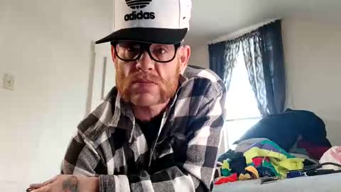 Snapshot of mrmagillacutty chatting on 02/17/25, 09:52 Jacob Matthew online show from 02/17/25, 09:52