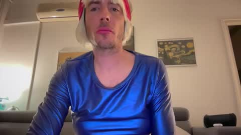 Snapshot of mrmooser42 chatting on 10/29/25, 07:04 TaleOfLaura online show from 10/29/25, 07:04