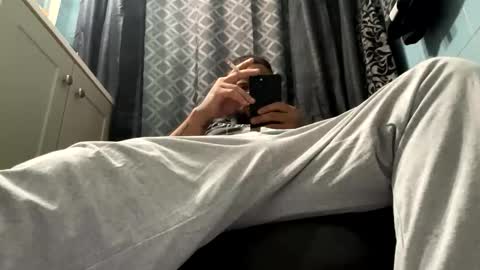 mrnineinch1995 online show from 04/12/26, 04:39