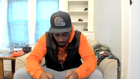 mromg007 online show from 12/29/24, 06:49