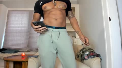 mromg007 online show from 01/03/25, 07:29