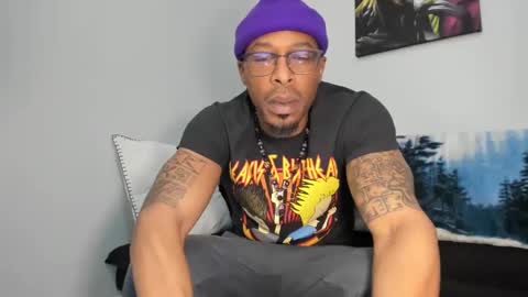 mromg007 online show from 02/24/25, 02:37