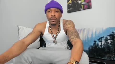 mromg007 online show from 03/12/25, 01:08