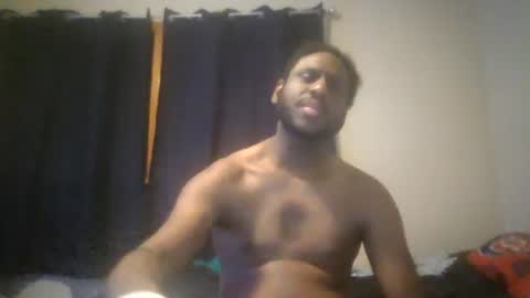 Snapshot of mroutla chatting on 07/06/26, 05:04 shaun online show from 07/06/26, 05:04