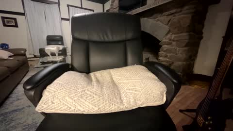 Snapshot of mrprodigy101 chatting on 09/24/25, 02:59 mrprodigy101 online show from 09/24/25, 02:59