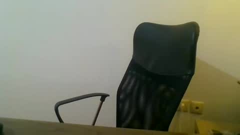 Snapshot of mrralph__90 chatting on 12/12/24, 06:42 Mrralph online show from 12/12/24, 06:42