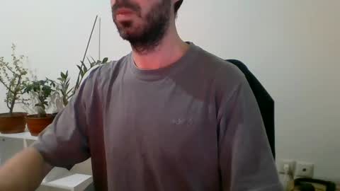 Snapshot of mrralph__90 chatting on 03/04/25, 03:59 Mrralph online show from 03/04/25, 03:59