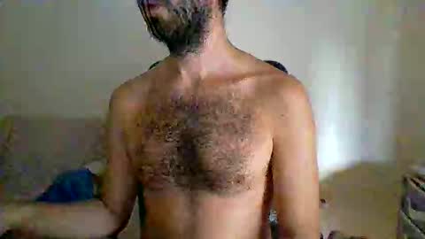 Snapshot of mrralph__90 chatting on 10/12/25, 02:38 Mrralph online show from 10/12/25, 02:38