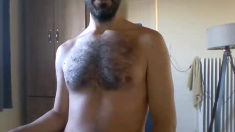 Snapshot of mrralph__90 chatting on 05/25/26, 04:13 Mrralph online show from 05/25/26, 04:13