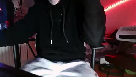 MrRogue online show from 11/17/25, 05:30