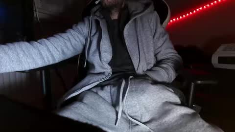 MrRogue online show from 01/09/26, 02:36