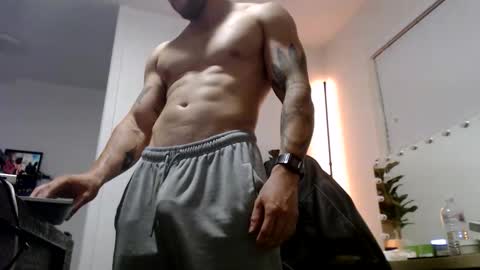 Snapshot of mrrrated chatting on 03/08/26, 09:24 mrrrated online show from 03/08/26, 09:24