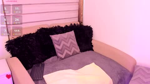 Griseld   online show from 04/20/26, 07:26