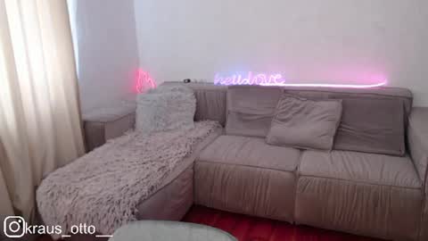 Snapshot of mrs_kitty69 chatting on 07/13/26, 09:23 mrs kitty69 online show from 07/13/26, 09:23