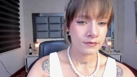 Regina online show from 07/07/26, 03:20