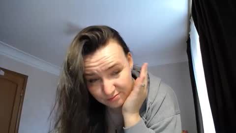 Snapshot of mrs_smith__ chatting on 04/06/26, 12:06 mrs_smith__ online show from 04/06/26, 12:06