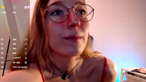 Snapshot of mrs_squirtling chatting on 05/08/26, 03:56 Barbie online show from 05/08/26, 03:56