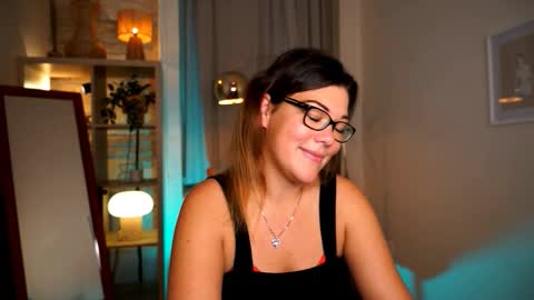 Tamara online show from 10/09/25, 06:17