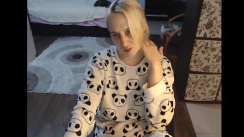 Sasha online show from 11/27/25, 05:04