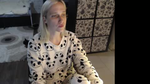 Sasha online show from 06/08/26, 04:07