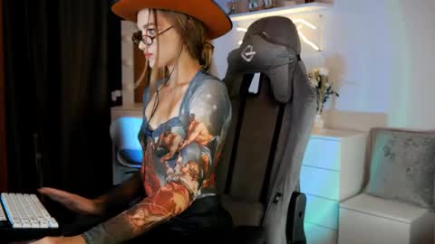 YOUR OWNER online show from 02/20/25, 08:58