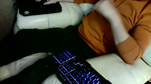 Snapshot of mrstraightdik chatting on 02/03/25, 09:19 Mr. Dan online show from 02/03/25, 09:19