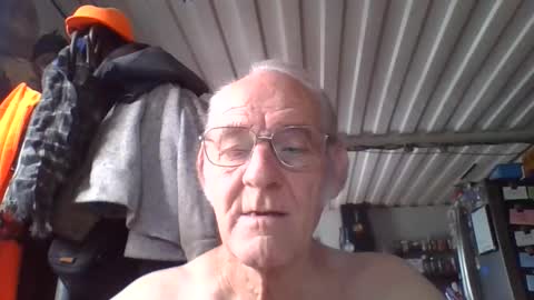 Chuck online show from 06/04/26, 04:24