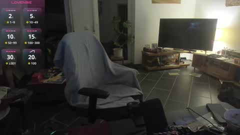 Snapshot of mrzaasch chatting on 02/17/26, 06:14 Sascha online show from 02/17/26, 06:14