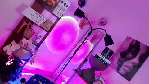 Snapshot of ms_channel chatting on 10/11/25, 10:08 Channel online show from 10/11/25, 10:08